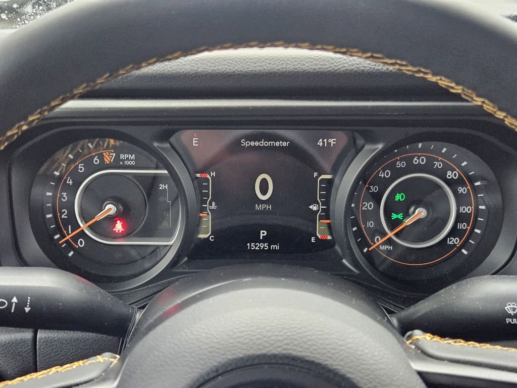 Certified 2024 Jeep Gladiator Willys image 23