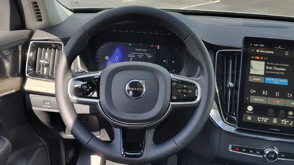 New 2026 Volvo XC90 B6 Plus AWD/4WD image 13