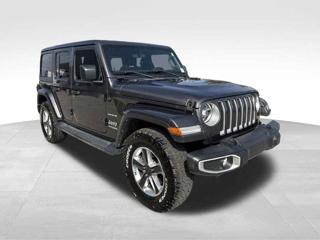 Used 2022 Jeep Wrangler Unlimited Sahara w/ Dual Top Group AWD/4WD image 3