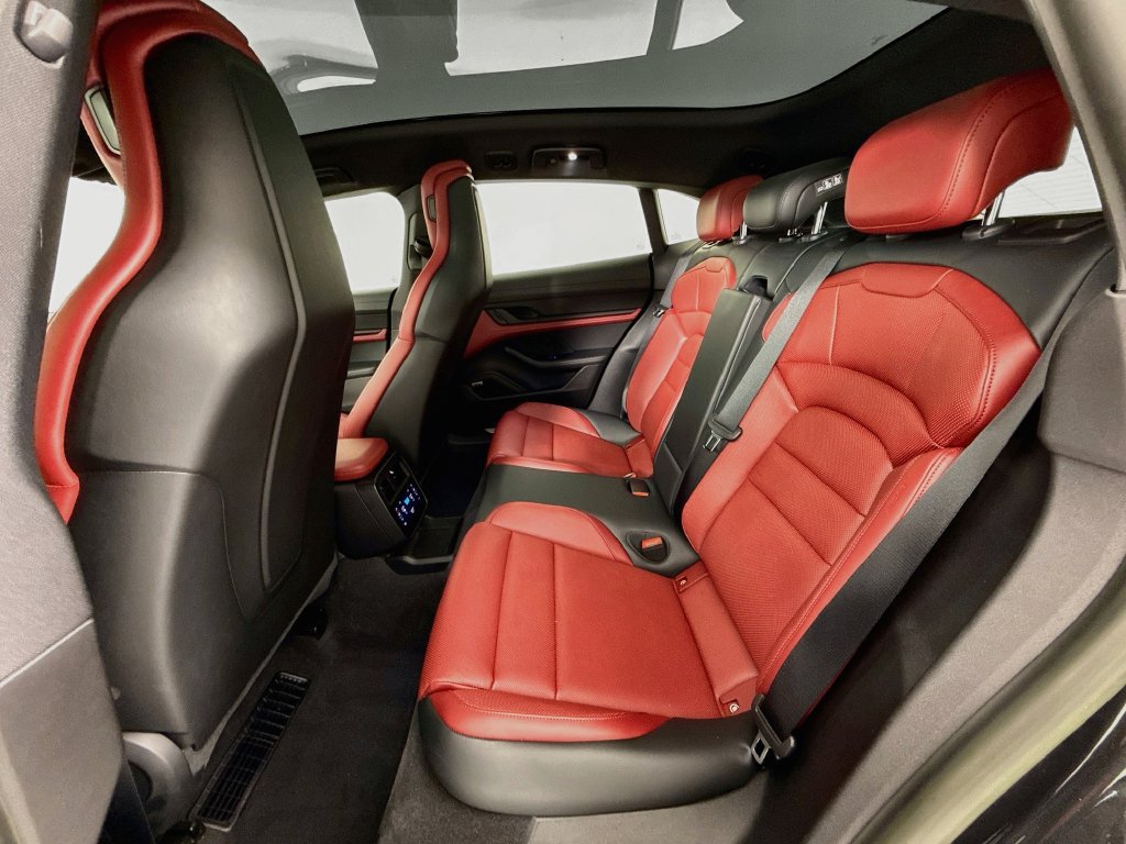 Certified 2023 Porsche Taycan 4S AWD/4WD image 24