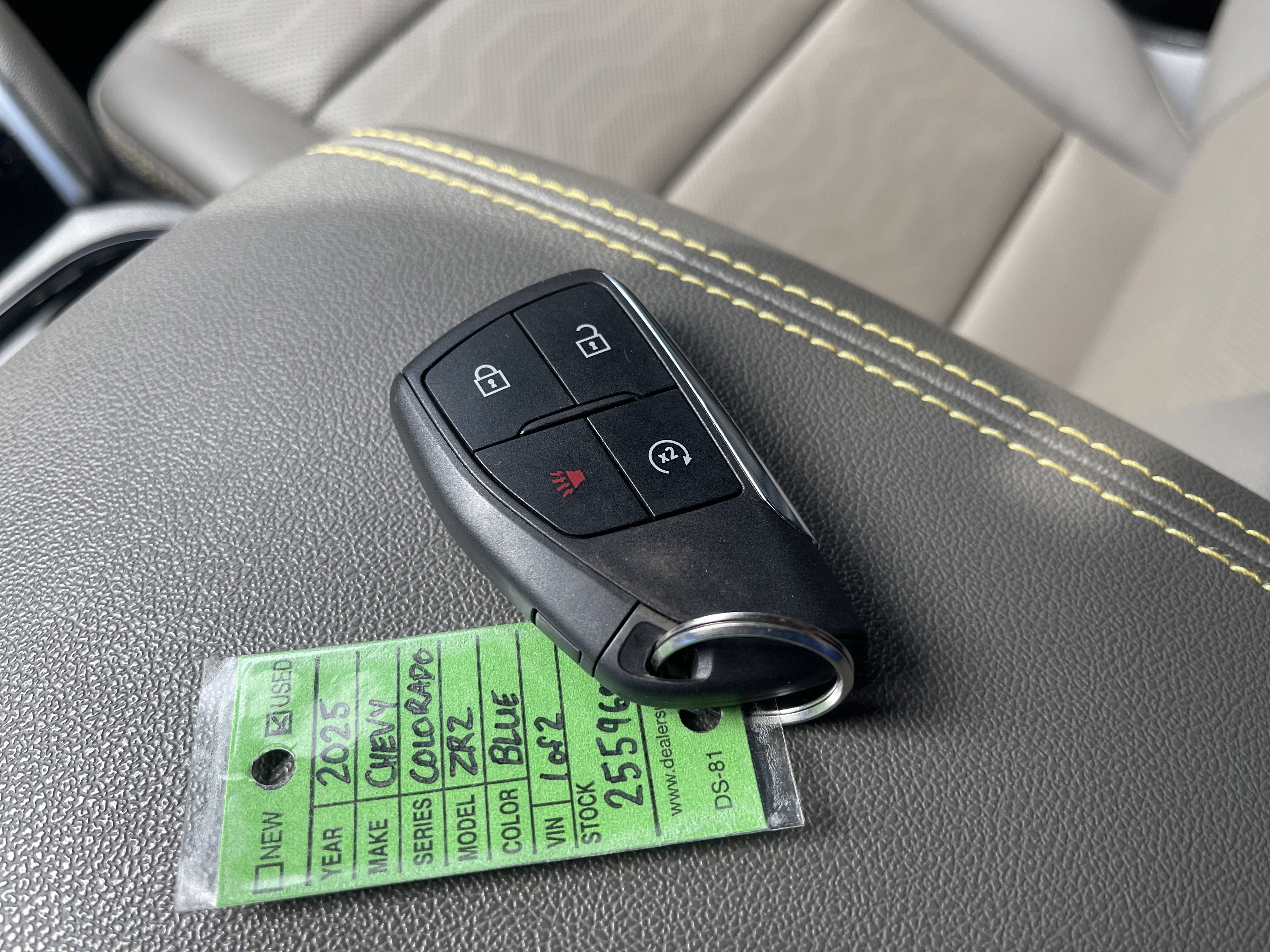 Used 2025 Chevrolet Colorado ZR2 w/ Technology Package image 49