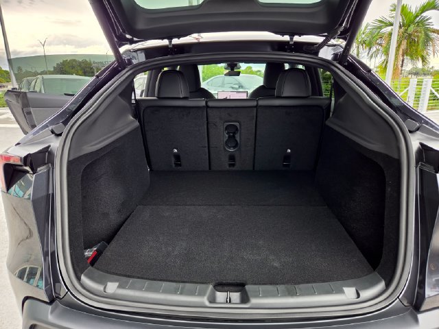 Used 2026 Tesla Model Y 2WD image 20