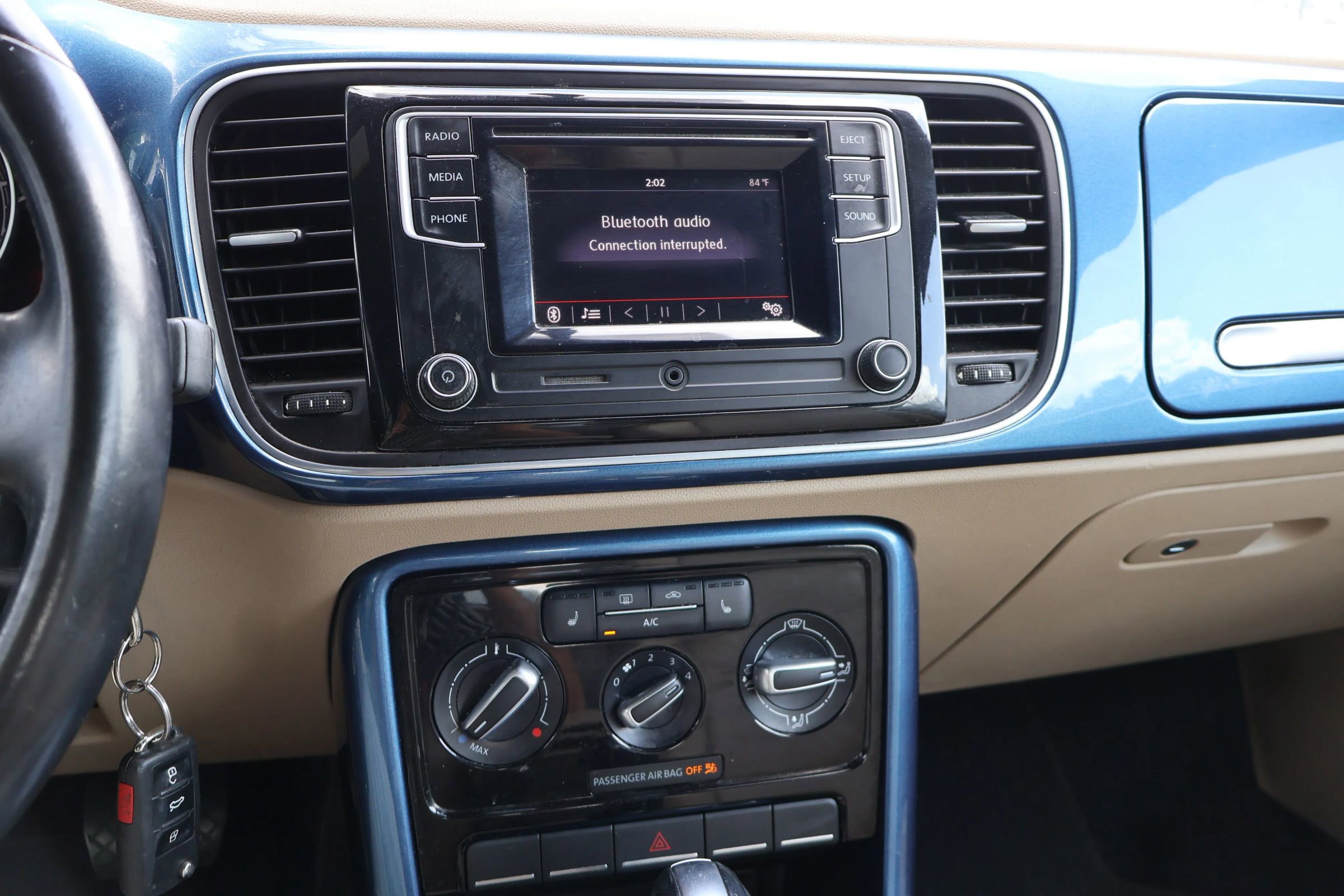 Used 2018 Volkswagen Beetle 2.0T S image 27