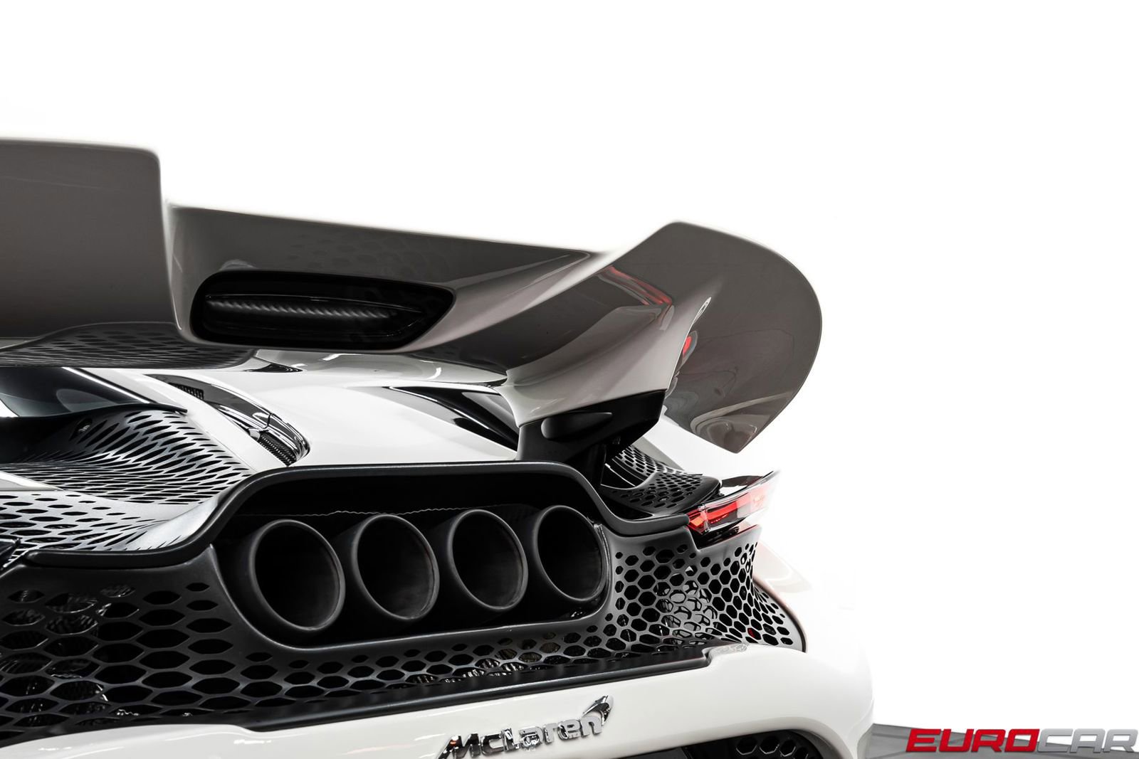Used 2021 McLaren 765LT RWD image 21