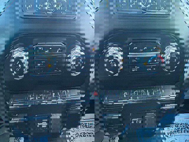 Used 2021 GMC Sierra 1500 4x4 Double Cab w/ Sierra Value Package image 28