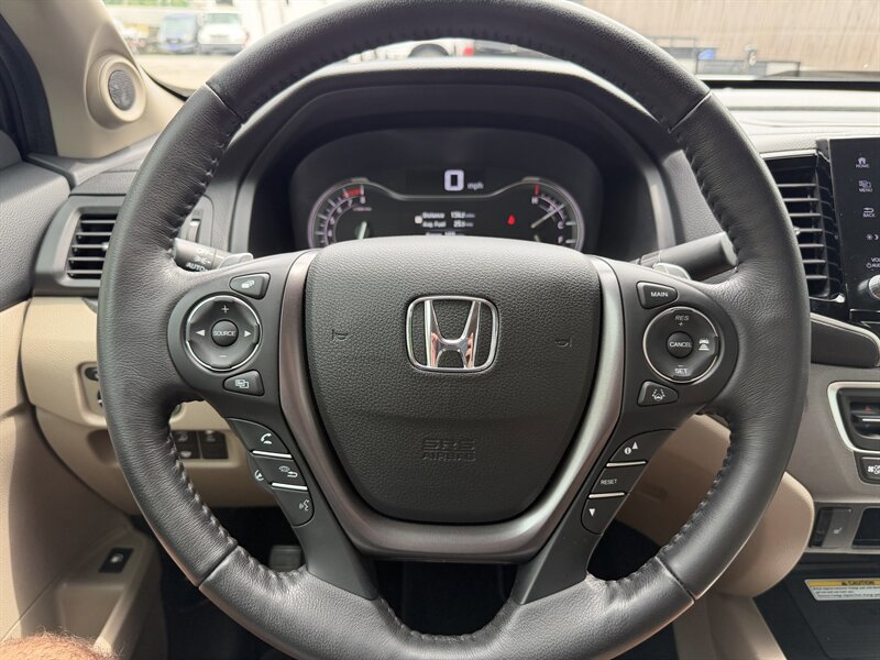 Used 2022 Honda Ridgeline RTL-E image 34