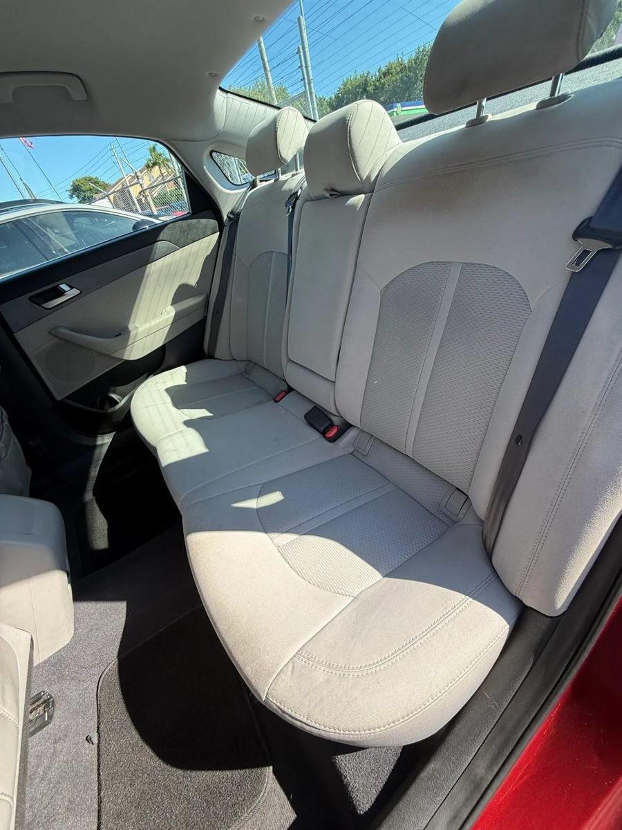 Used 2016 Hyundai Sonata SE FWD image 10