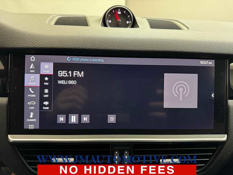 Used 2019 Porsche Cayenne image 23