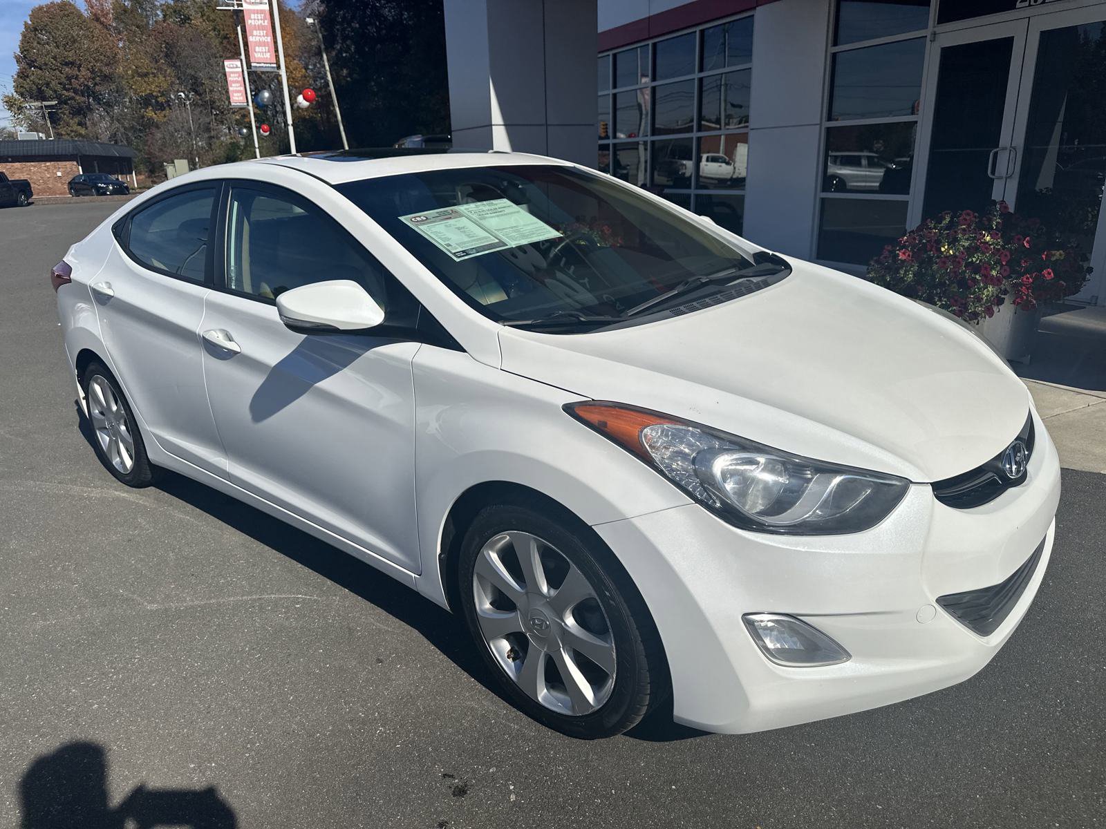 Used 2013 Hyundai Elantra Limited image 2