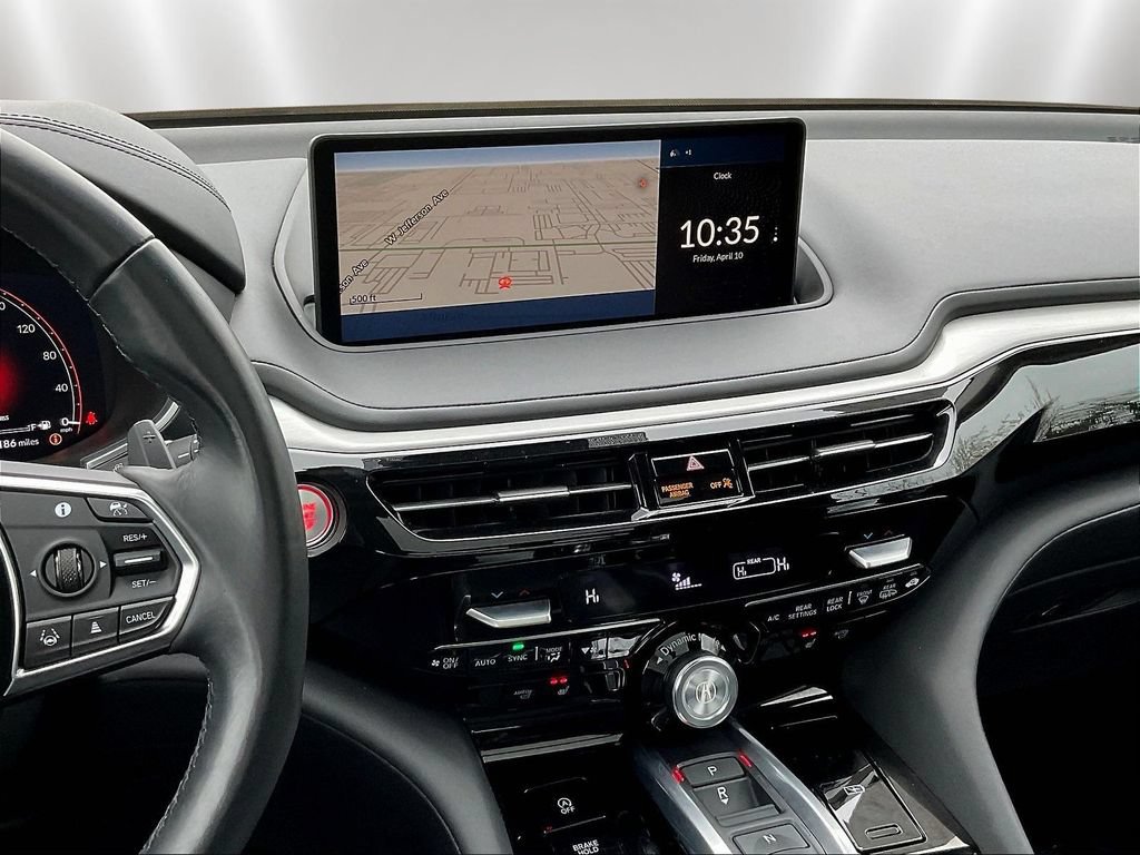 Used 2023 Acura MDX SH-AWD w/ Technology Package image 9