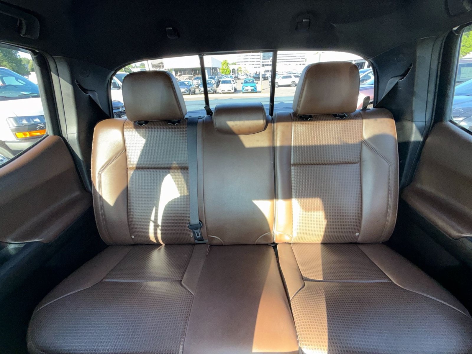 Used 2021 Toyota Tacoma Limited AWD/4WD image 25