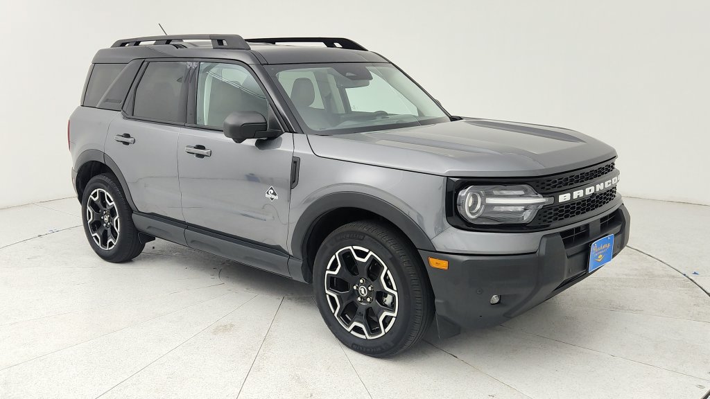 Used 2025 Ford Bronco Sport Outer Banks w/ Outer Banks Tech Package+ AWD/4WD image 1