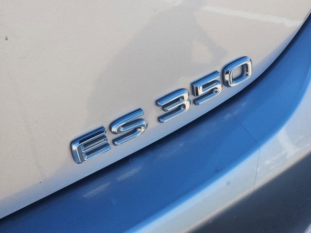 Used 2022 Lexus ES 350 F Sport w/ Accessory Package 2 image 9