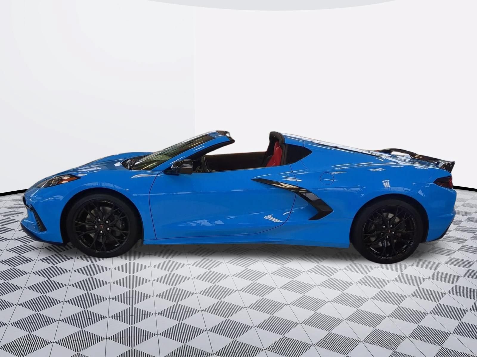 Certified 2023 Chevrolet Corvette Stingray Coupe w/ Z51 Performance Package RWD image 4