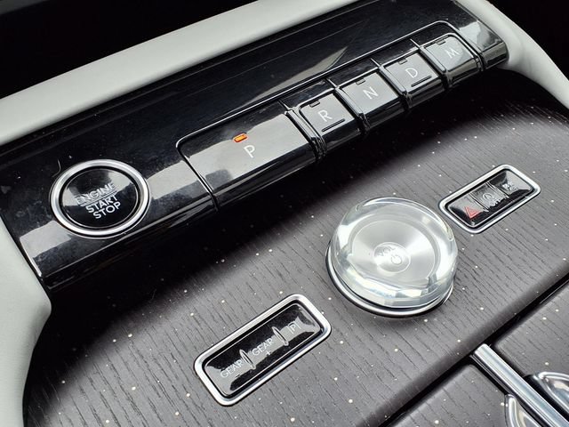 New 2025 Lincoln Navigator L Black Label w/ Black Label Special Edition AWD/4WD image 15