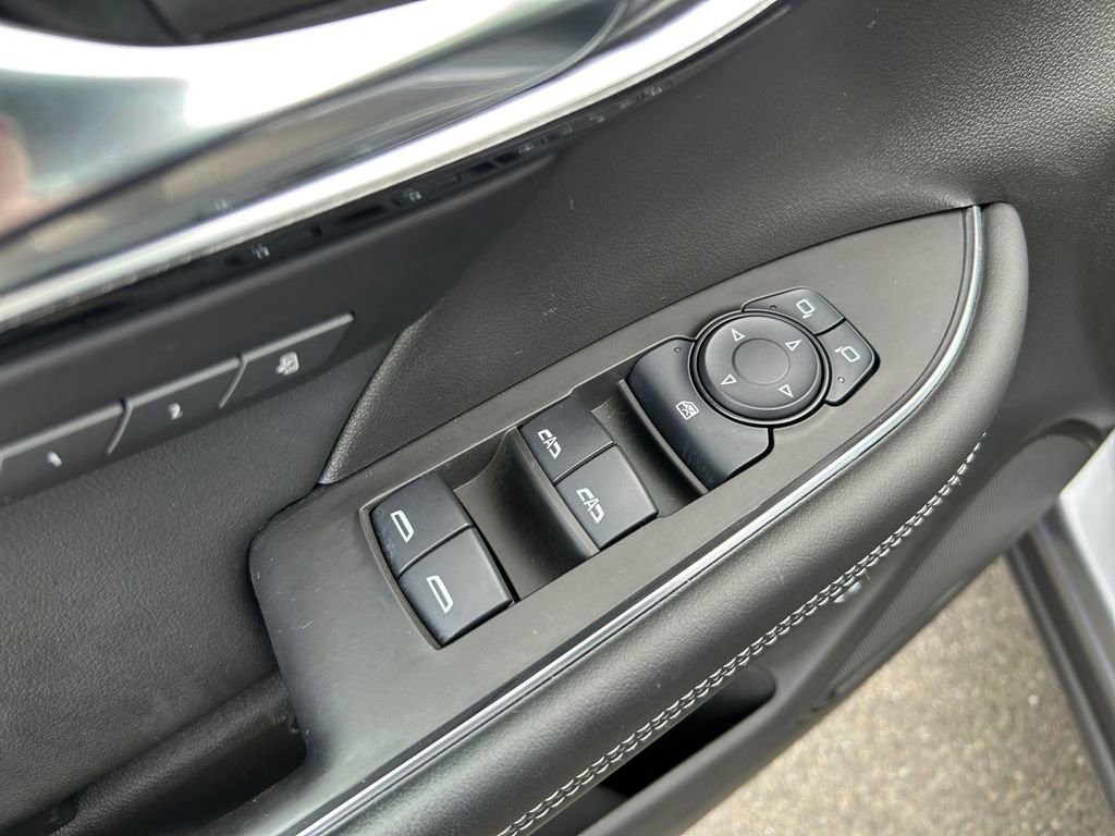 Used 2021 Buick Envision Essence w/ Sport Touring Package image 24