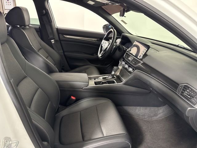 Used 2022 Honda Accord Sport image 18