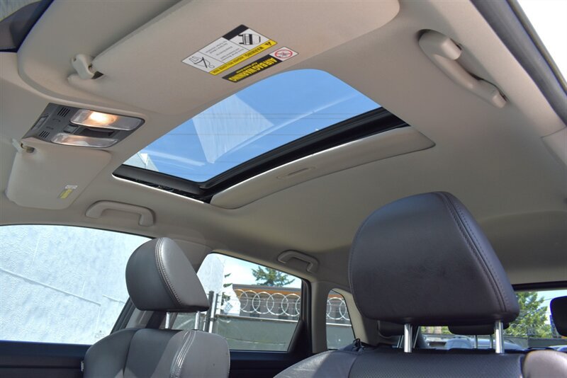 Used 2010 Acura RDX SH-AWD w/ Technology Package image 12