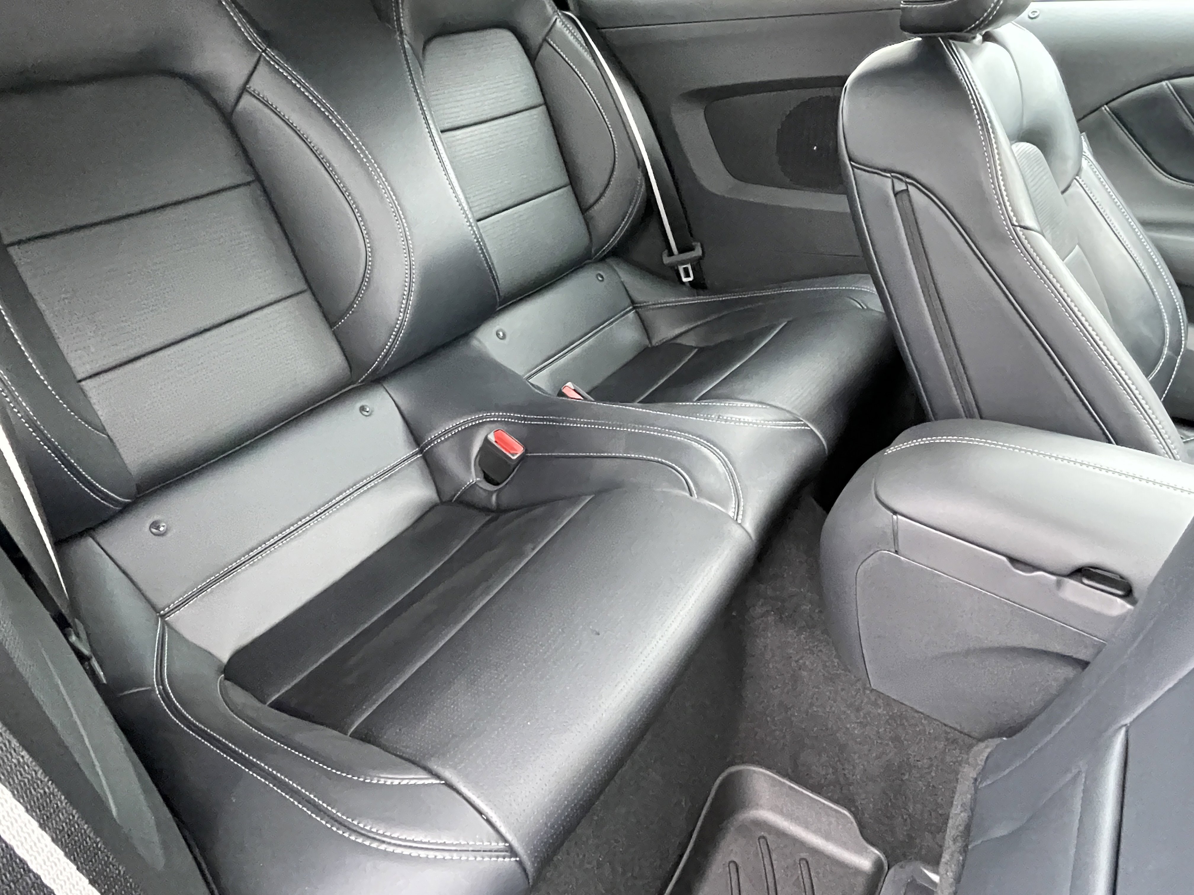 Used 2024 Ford Mustang Premium image 15