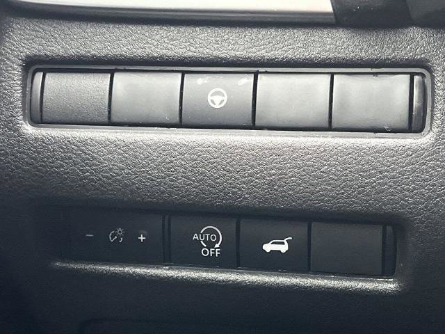 Certified 2023 Nissan Rogue SL w/ SL Premium Package image 12