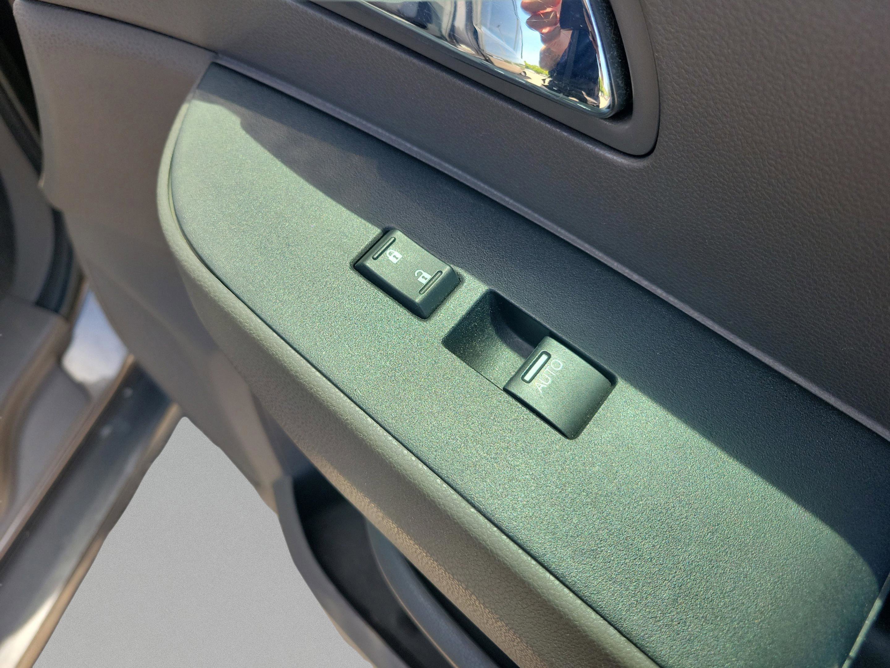 Used 2016 Honda Odyssey SE image 22
