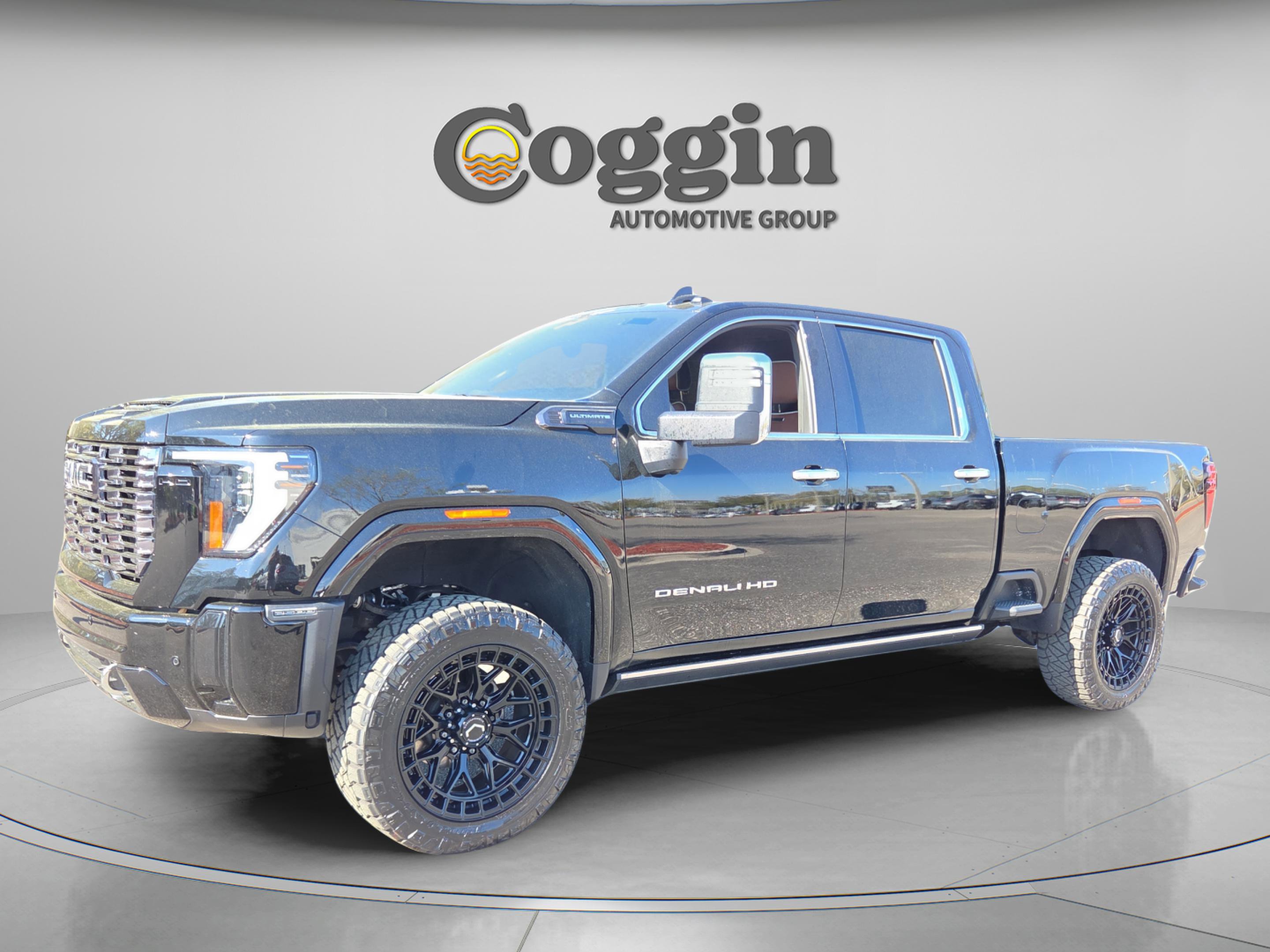 Used 2025 GMC Sierra 2500 Denali Ultimate image 1