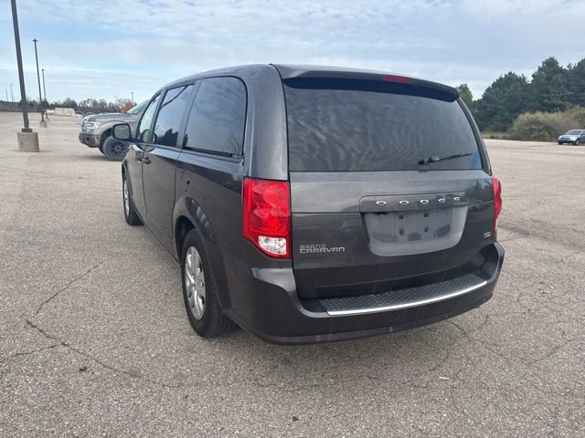 Used 2019 Dodge Grand Caravan SE w/ Rear Park Assist Package image 19