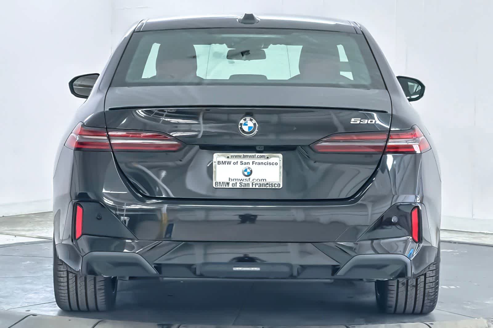 New 2026 BMW 530i w/ M Sport Package RWD image 7