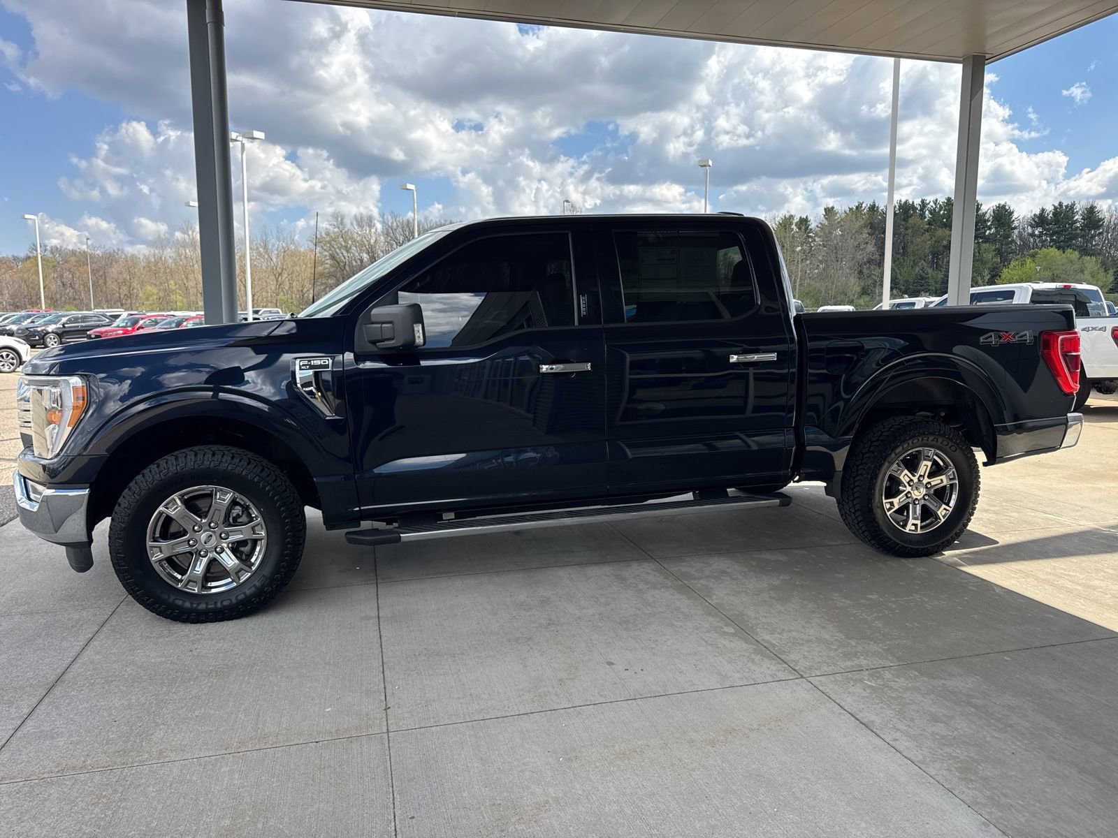 Certified 2021 Ford F150 XLT w/ Equipment Group 302A High AWD/4WD image 4
