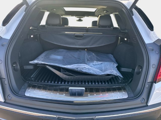 New 2026 Cadillac XT5 Premium Luxury w/ Driver Assist Package AWD/4WD image 5