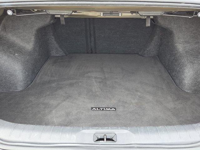 Used 2024 Nissan Altima 2.5 SV AWD/4WD image 15