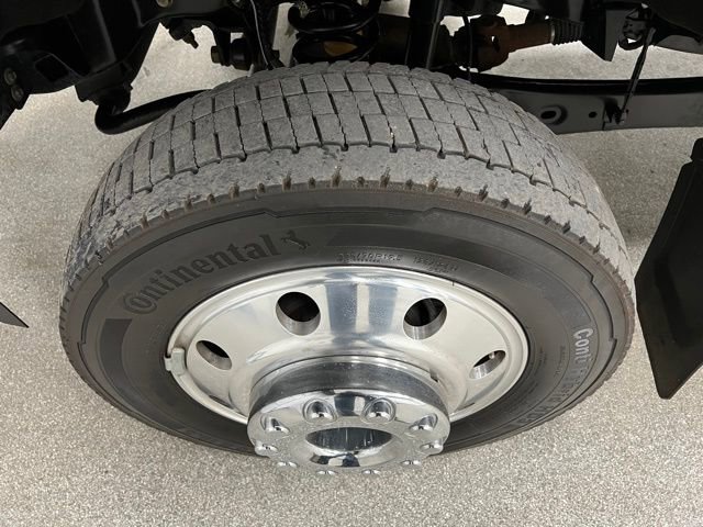 Used 2023 Ford F450 Platinum w/ FX4 Off-Road Package AWD/4WD image 14