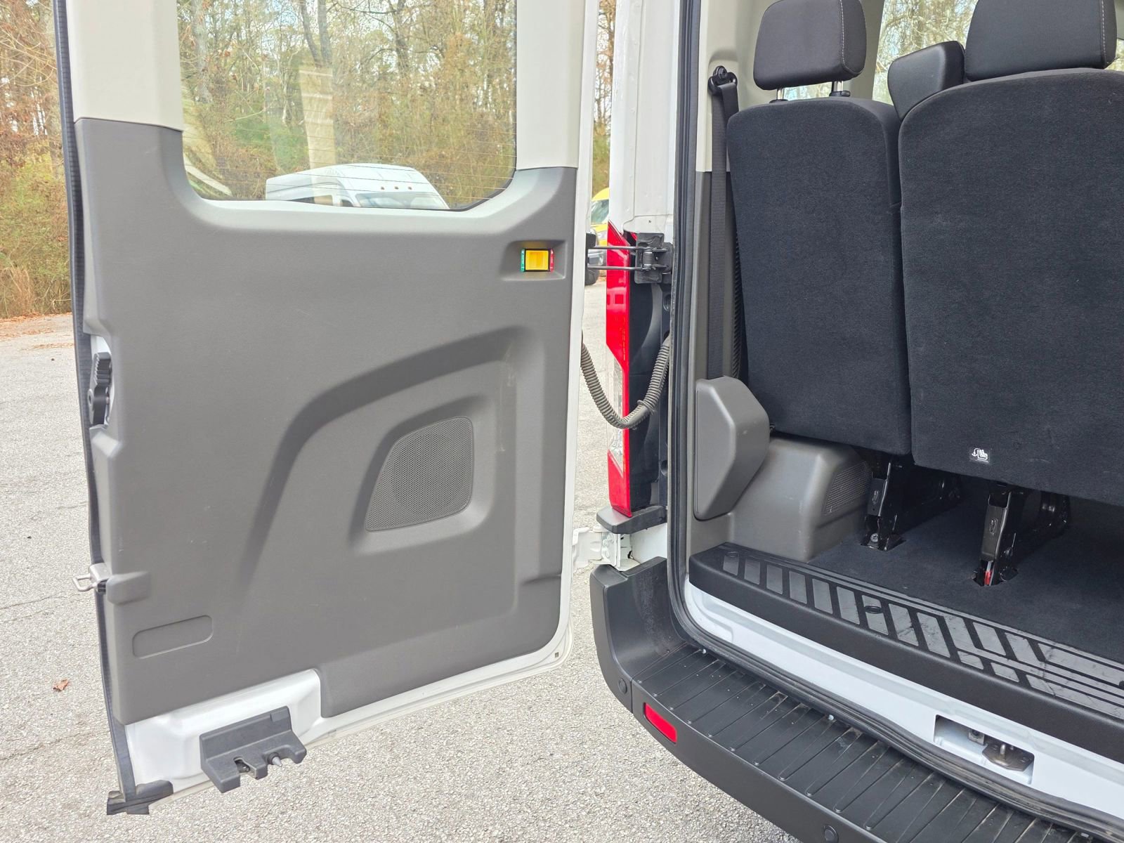 Used 2023 Ford Transit 350 XLT RWD image 26