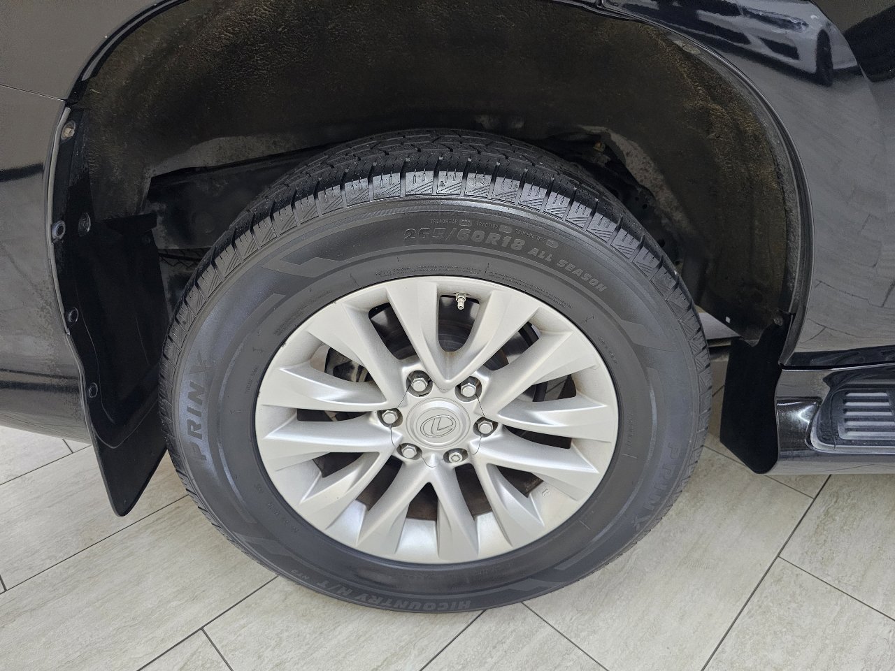 Used 2017 Lexus GX 460 Premium image 42