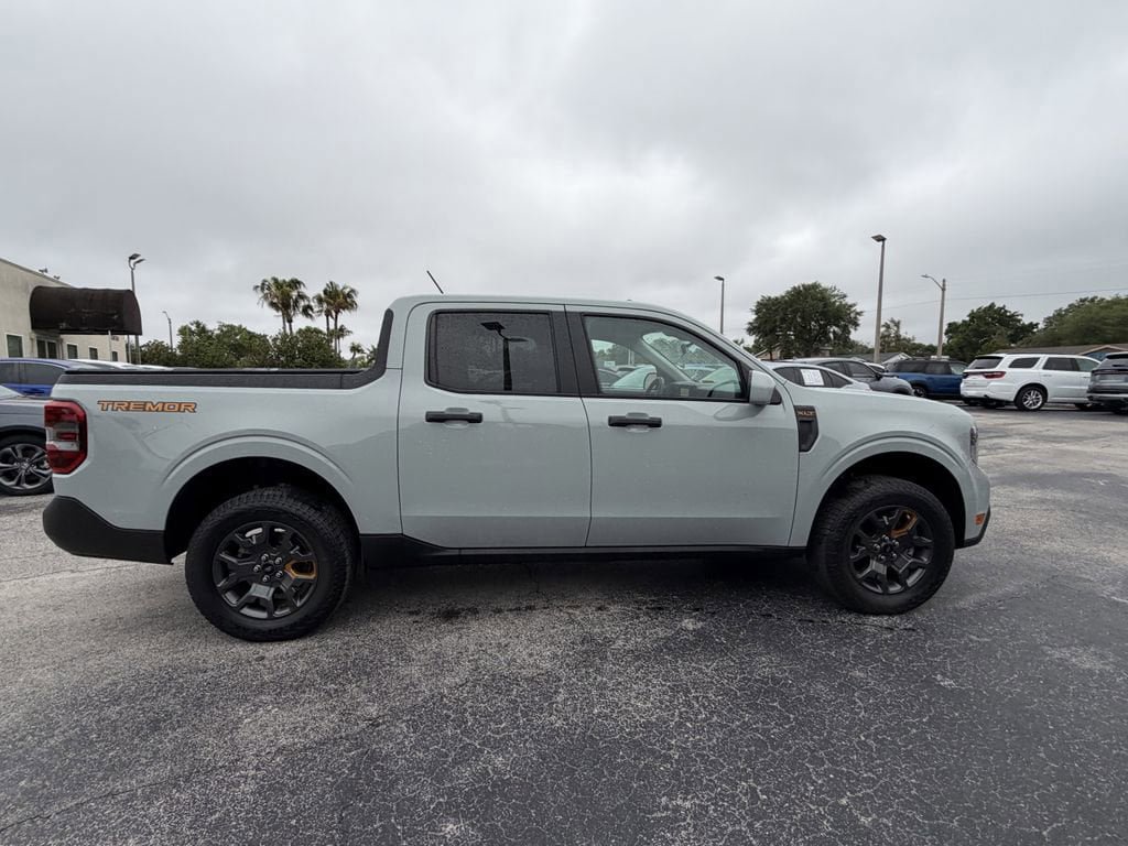 Used 2023 Ford Maverick Tremor w/ Tremor Off-Road Package AWD/4WD image 4