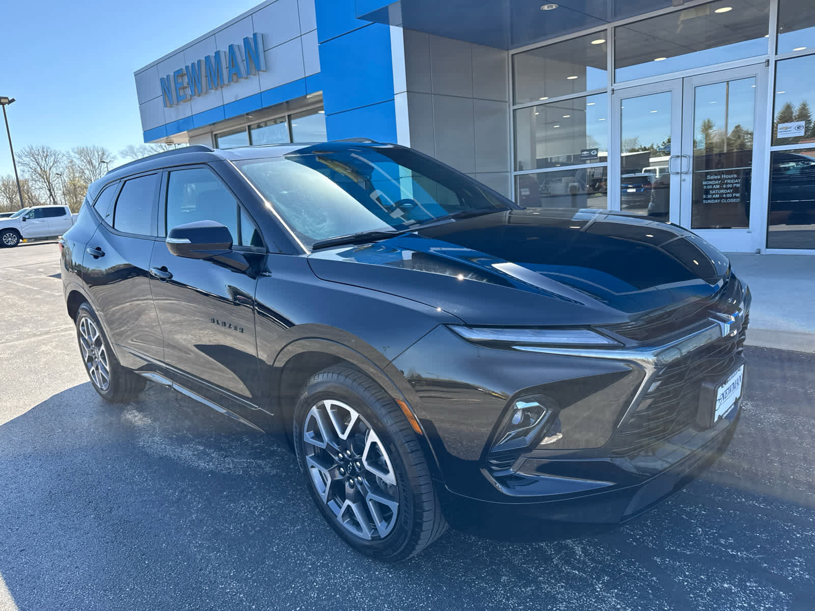 Used 2025 Chevrolet Blazer RS w/ Enhanced Convenience Package AWD/4WD image 1