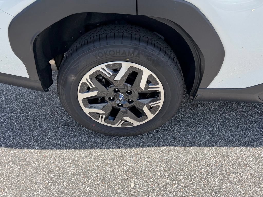 Used 2026 Subaru Forester AWD/4WD image 5