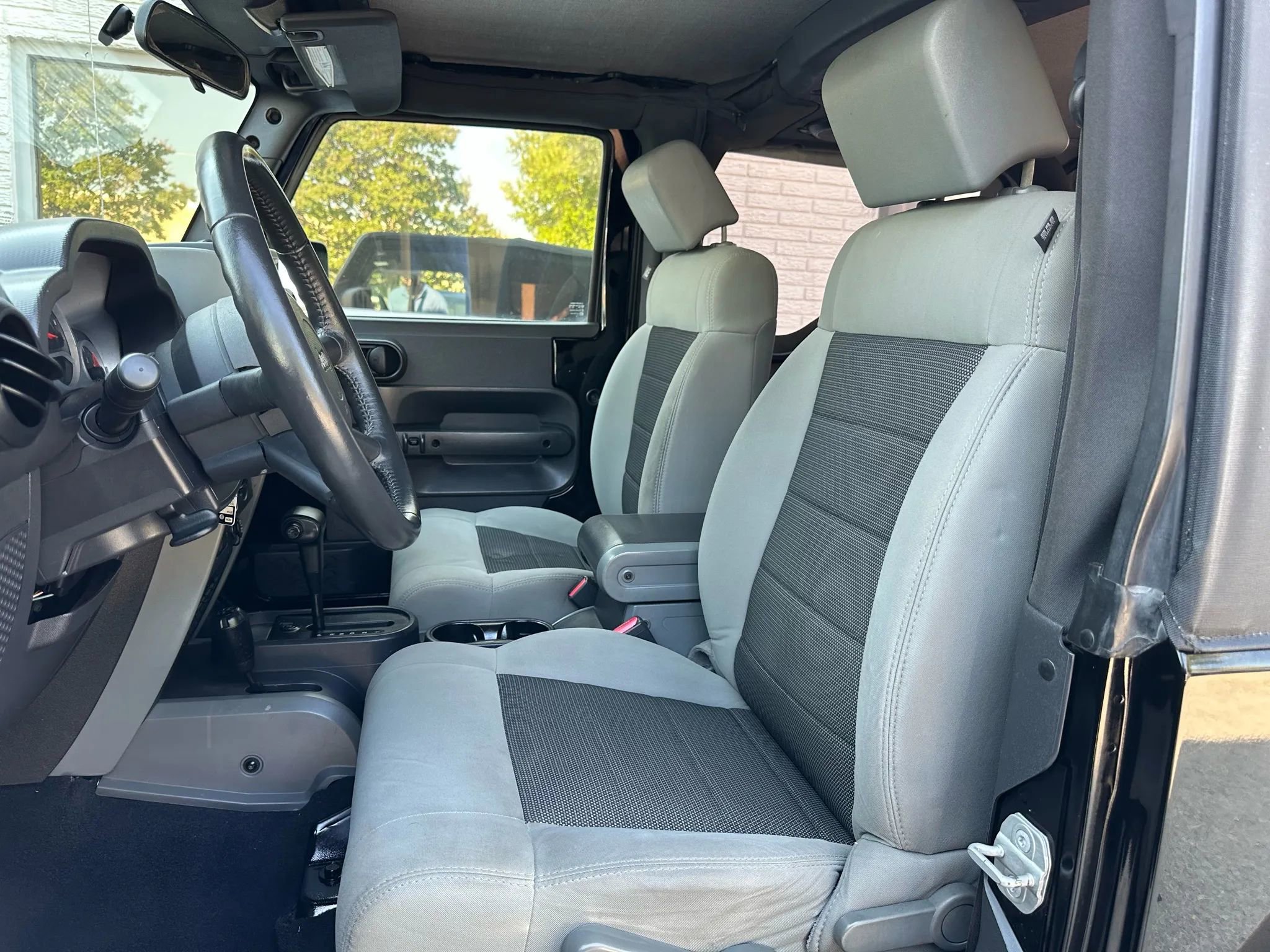 Used 2010 Jeep Wrangler Rubicon w/ Dual Top Group image 14