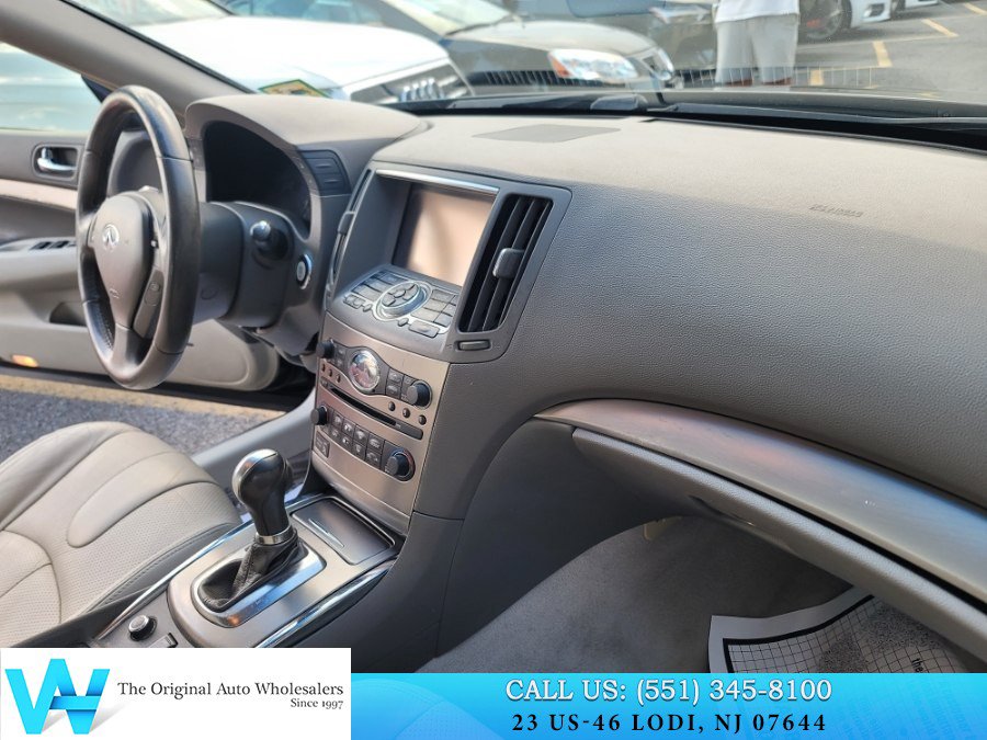 Used 2015 INFINITI Q40 AWD w/ Navigation Package image 16