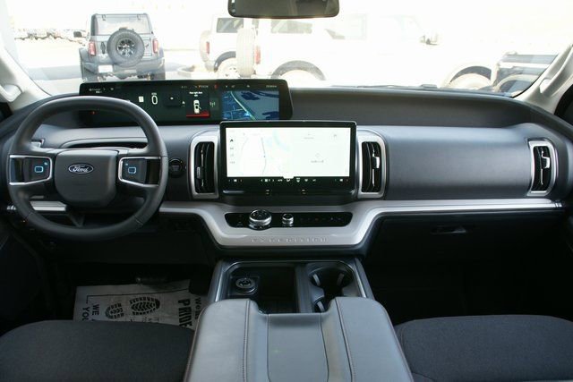 Used 2025 Ford Expedition Max Active image 33