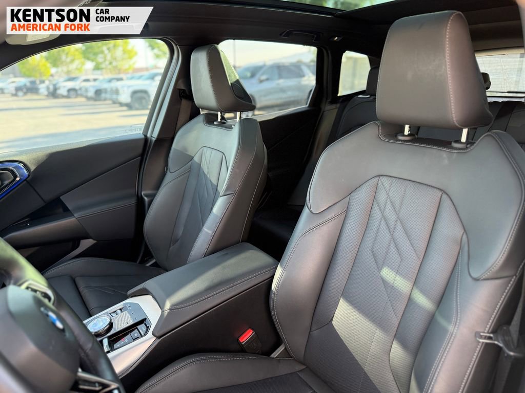 Used 2025 BMW X3 xDrive30i AWD/4WD image 31