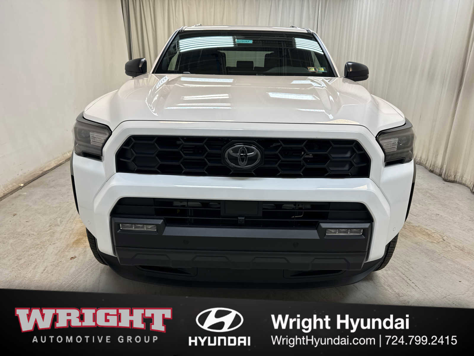 Used 2025 Toyota 4Runner TRD Off-Road image 2