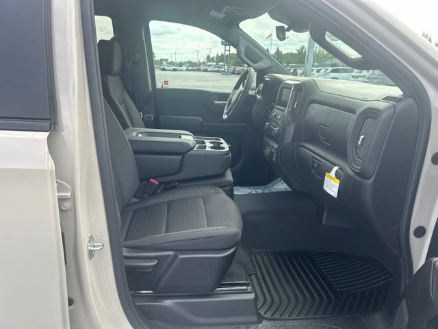 New 2026 Chevrolet Silverado 1500 Custom w/ Turbomax Blackout Package AWD/4WD image 42