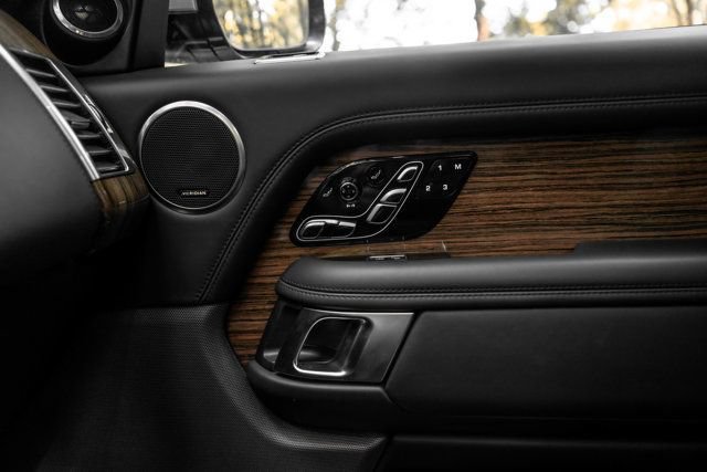 Used 2019 Land Rover Range Rover Autobiography AWD/4WD image 48
