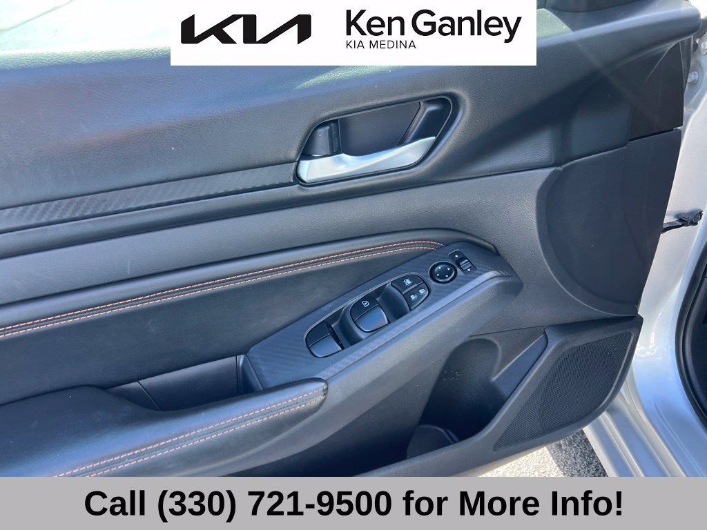 Used 2020 Nissan Altima 2.5 SR FWD image 24