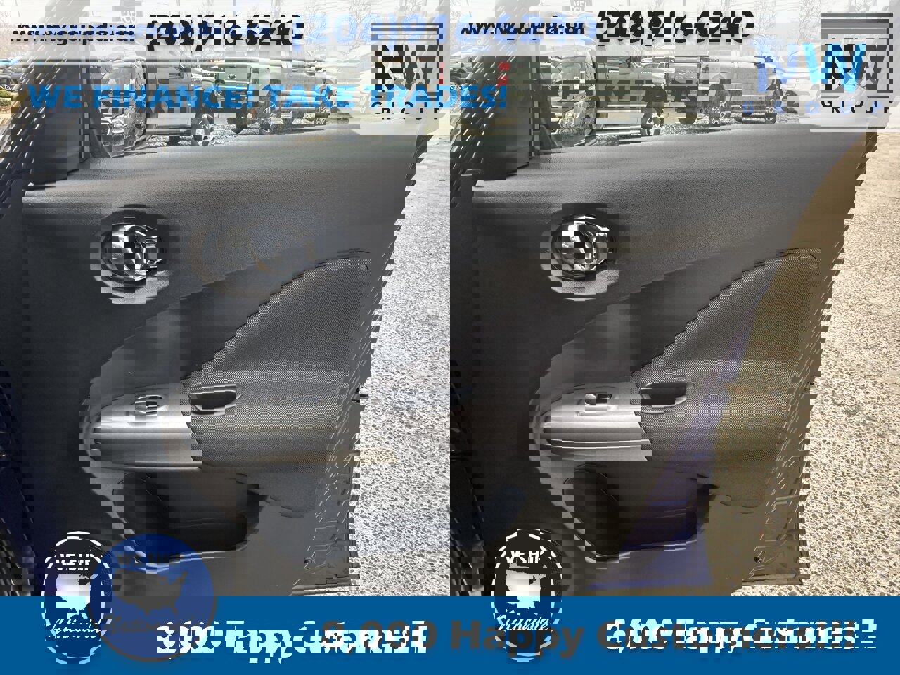 Used 2015 Nissan Juke SV image 20