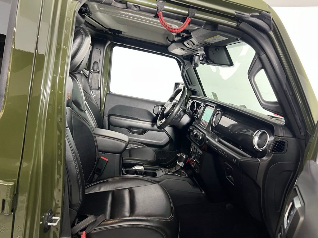 Used 2022 Jeep Wrangler Unlimited Rubicon w/ Xtreme Recon 35" Tire Package image 34