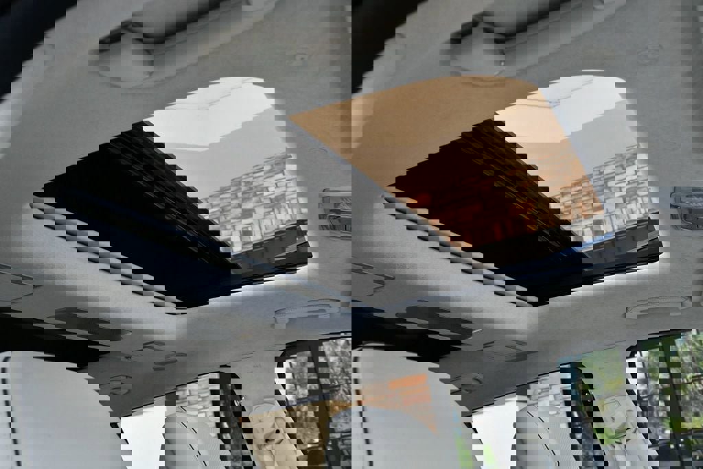 Used 2026 Genesis G90 3.5T image 46