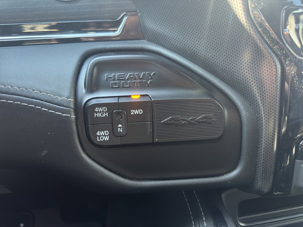 Used 2024 RAM 2500 Limited image 23