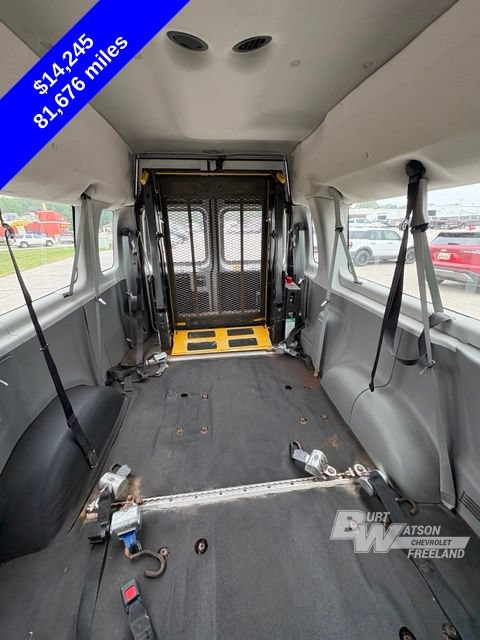 Used 2009 Ford E-350 and Econoline 350 XLT RWD image 27